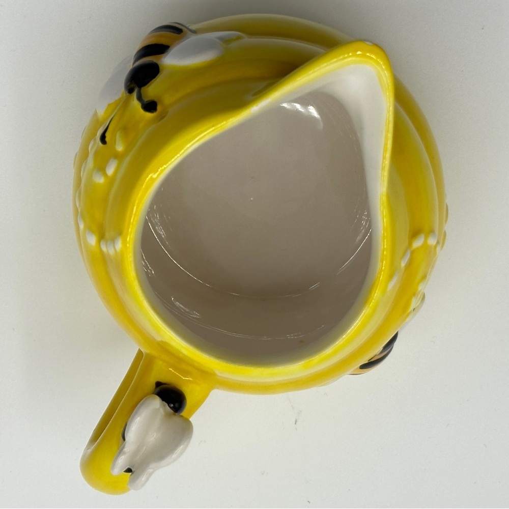 Pier 1 Imports Hand Painted Dolomite‎ Yellow Bee Honeycomb Creamer - Picture 7 of 15